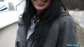 2014-04-15-4071121-hot-milf-gets-stuffed-by-a-thick-dick-thinking-shes-getting-a-job_720