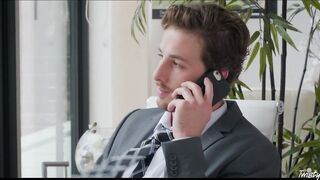 2018-04-22-3408161-gimme-a-raise_720