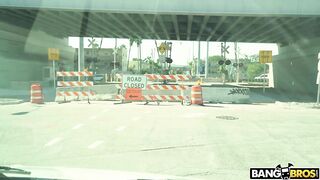 2018-01-03-9150851-the-bus-picks-up-a-hooker_720