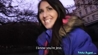 2014-03-04-4067191-british-pornstar-makes-sure-strangers-cock-is-up-to-the-challenge_720