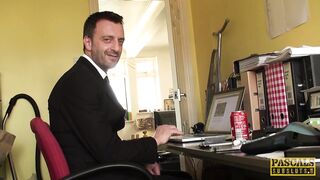 2016-04-14-kimmie-anal-fuck-bunny-craves-proper-pounding_med