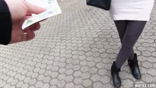 2016-05-27-3032731-hot-euro-chicks-round-ass_720