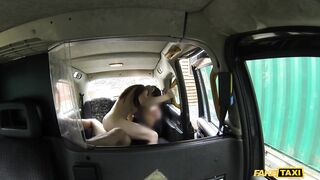 2014-10-02-4072081-posh-lady-wants-a-pick-me-up_720