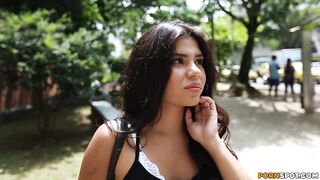 2016-08-31-8971891-hot-colombian-chick-wants-to-be-a-model_720