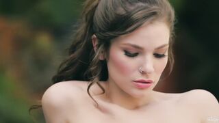 2016-06-21-3417321-sexy-for-summer_720