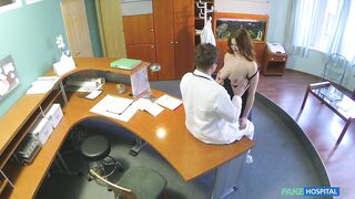 2014-04-17-4086981-doctor-gives-his-new-receptionist-a-full-body-fucking_720