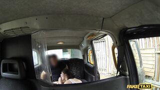 2014-09-25-4072101-her-man-loves-to-watch-her-porn-vid_720