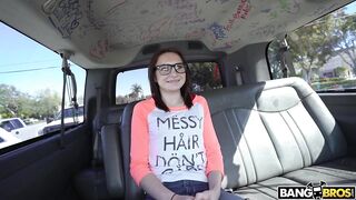 2018-01-24-8965701-hot-nerd-fucks-on-the-bus_720