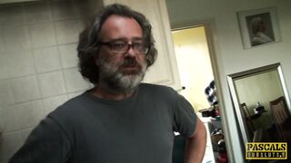 2014-11-13-kaz-squirting-for-the-first-time-in-her-life_med