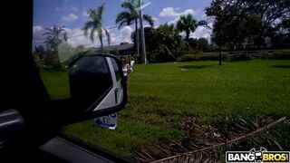 2017-09-27-9153391-star-maps-dealer-gets-slammed_720