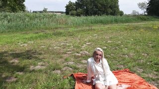 2025-08-28-5980-debutant-kiara-is-dol-op-doggy_1080