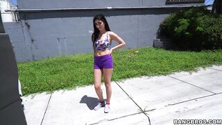 2017-09-13-9153791-using-the-virgin-to-get-that-ass_720