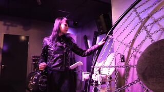 2018-07-04-1018-abby-doet-bdsm-met-mrs-alice_1080