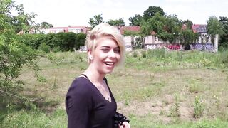 2017-09-15-1436-chica-anaal-in-de-klemmen_1080