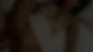 2016-12-02-649-voyeur-p2_720