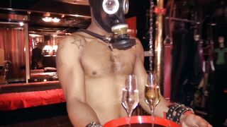 2020-07-24-1594-chica-la-roxxx-heeft-twee-pikslaven_1080