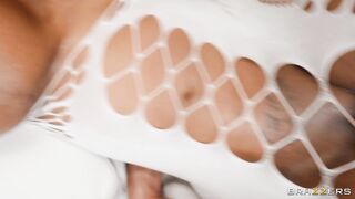 2023-01-12-8421611-fucking-lias-lovely-curves_720