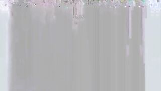 2017-07-09-8970861-sibling-rivalry_720