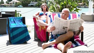 2017-06-19-8974981-dont-tell-grandpa_720