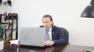 2022-12-27-8369991-cock-crazy-co-ed-pounded-by-the-professor_720