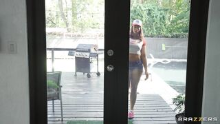 2022-12-29-8385321-horny-daughter-steals-hot-mil-fs-new-husband_720