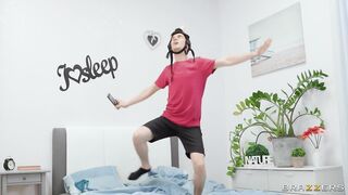 2022-10-14-8116501-pervy-discipline_720