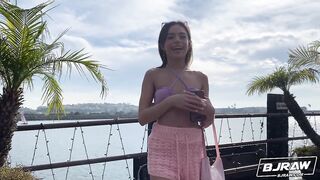 2022-01-06-arias-lips-arent-sealed_stream