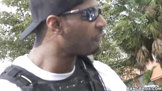 2016-11-22-8969001-white-mayors-daughter-gets-fucked-by-black-law_720