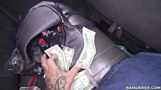 2016-10-05-8970101-ivys-karma-is-a-bitch_720