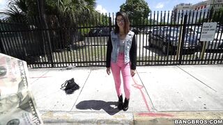 2016-06-29-8972701-all-up-in-edens-garden_720