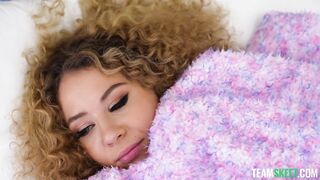 2023-01-01-31039-allie_addisons_day_off_720