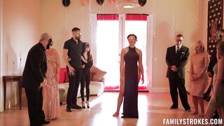 2022-12-29-21079-aaliyah_love_and_coco_lovelock_720