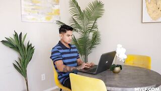 2026-03-28-31851-wendy_raine_720