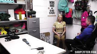 2022-11-18-20786-kay_lovely_720