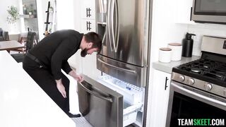 2022-11-03-20641-stevie_moon_720