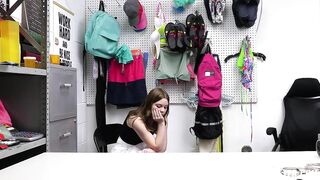 2022-10-28-20630-adrianna_jade_720