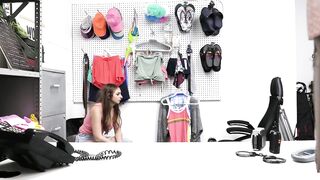 2021-08-11-17328-penelope_kay_720