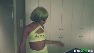 2021-07-22-17153-martina_smeraldi_720