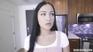 2021-06-26-16924-mila_monet_720