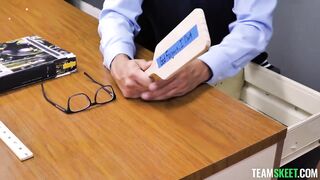 2021-07-31-17237-angel_youngs_and_samantha_reigns_720