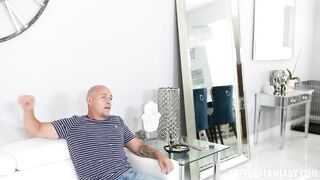 2021-06-23-16914-kylie_quinn_720