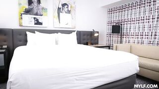 2021-07-12-28649-vivianne_desilva_720