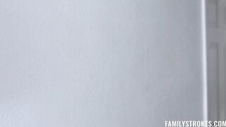 2021-06-17-16962-honey_hayes_and_victoria_lobov_720