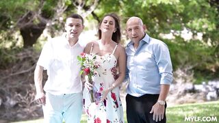 2021-05-09-27668-ally_cooper_720