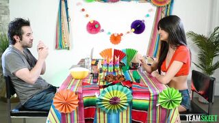 2021-05-05-16608-eliza_ibarra_720