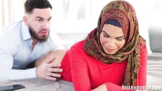 2021-04-09-17814-maya_farrell_720