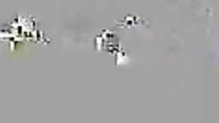 2026-03-27-11473609-atlanta-moreno-contorts-into-every-position-in-public_720