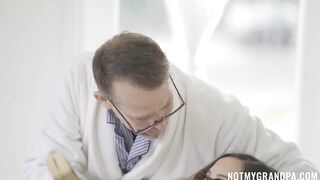 2021-02-16-16040-alexia_anders_720