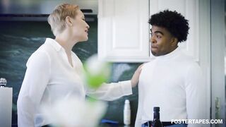 2021-01-18-15827-hannah_grace_and_ryan_keely_720