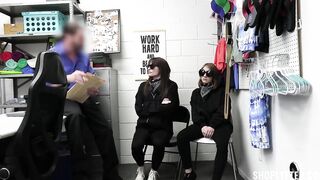 2021-02-10-15995-dakota_burns_and_mia_taylor_720